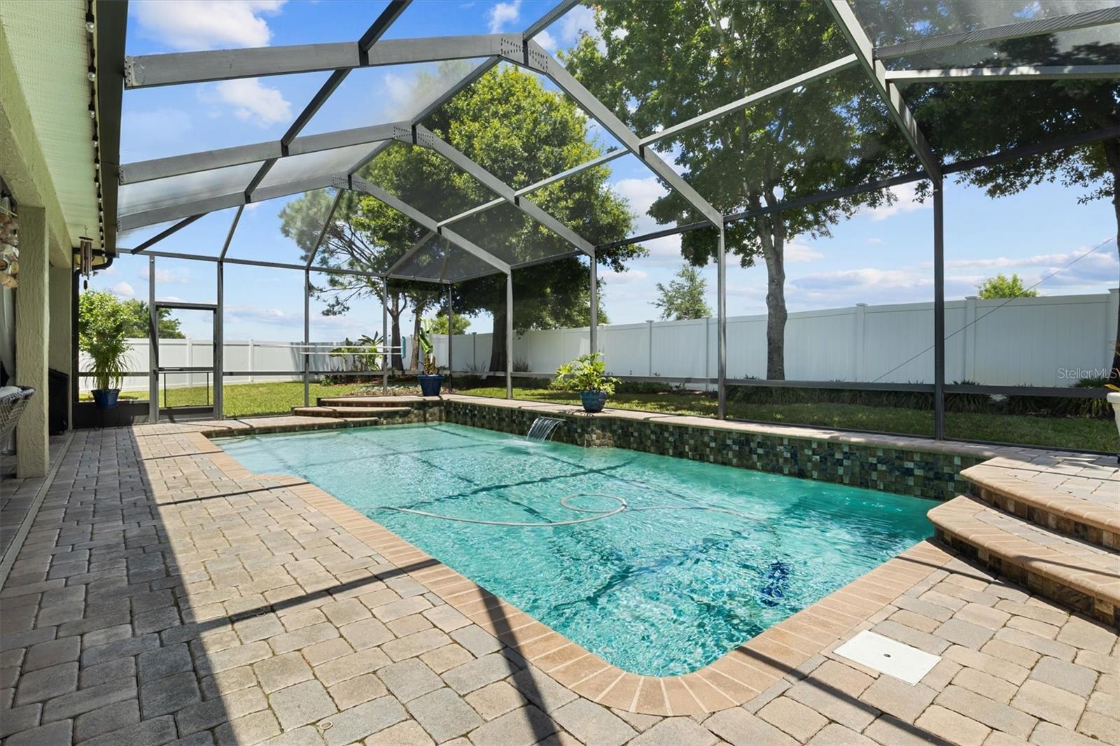 WOODPOINTE PH 1 - Residential