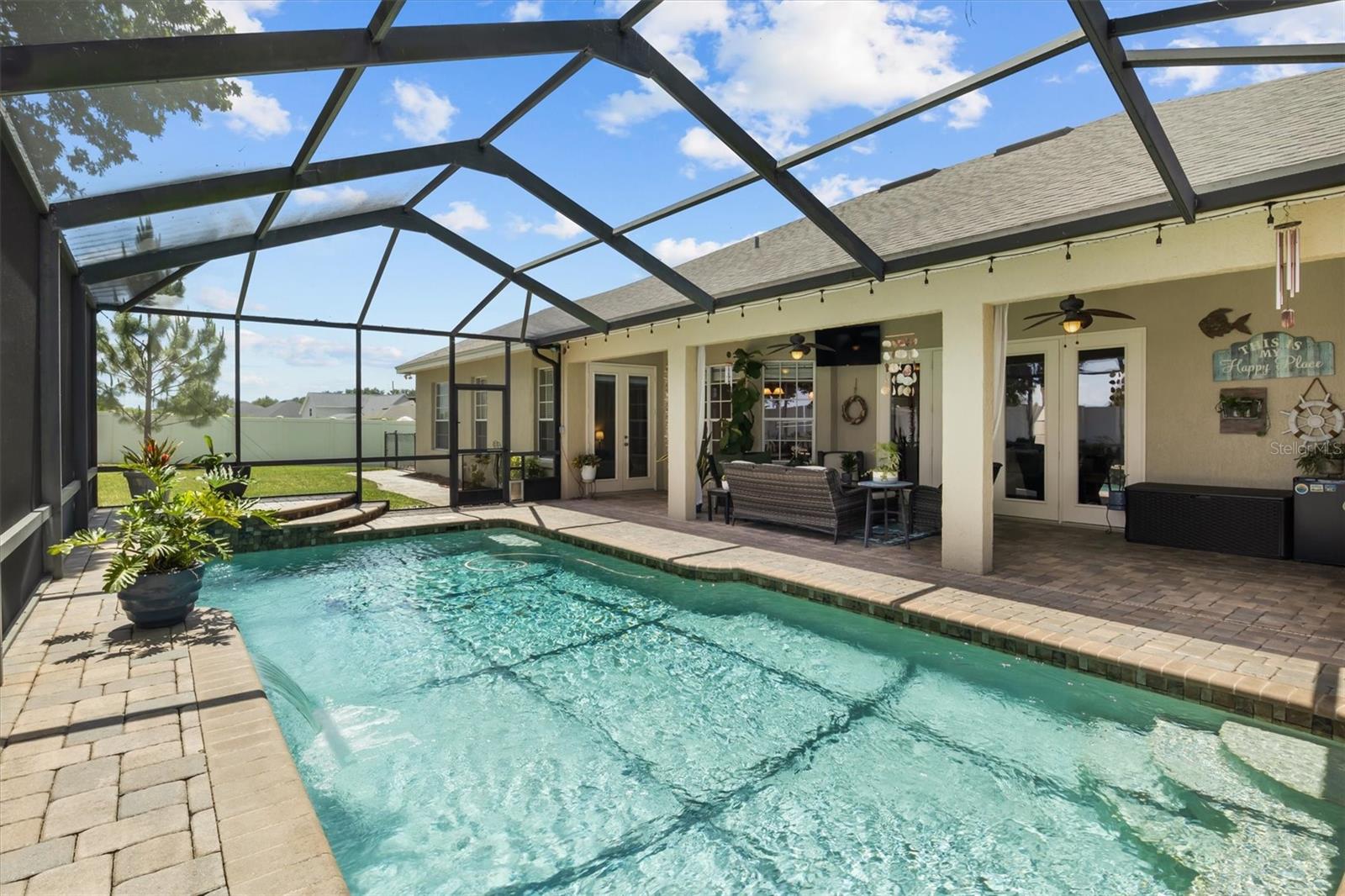 WOODPOINTE PH 1 - Residential