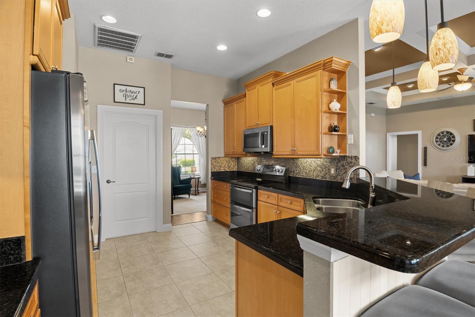WOODPOINTE PH 1 - Residential