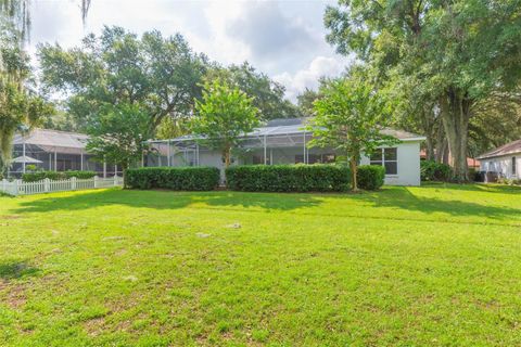 A home in VALRICO