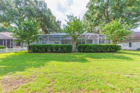 A home in VALRICO