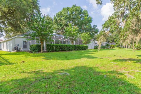 A home in VALRICO