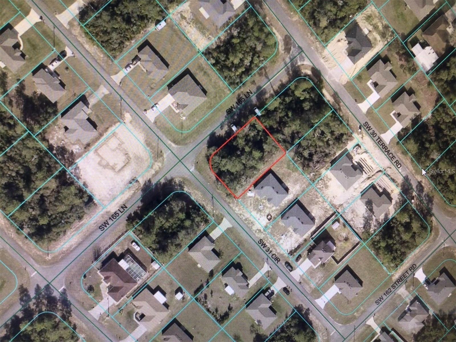 MARION OAKS - Land