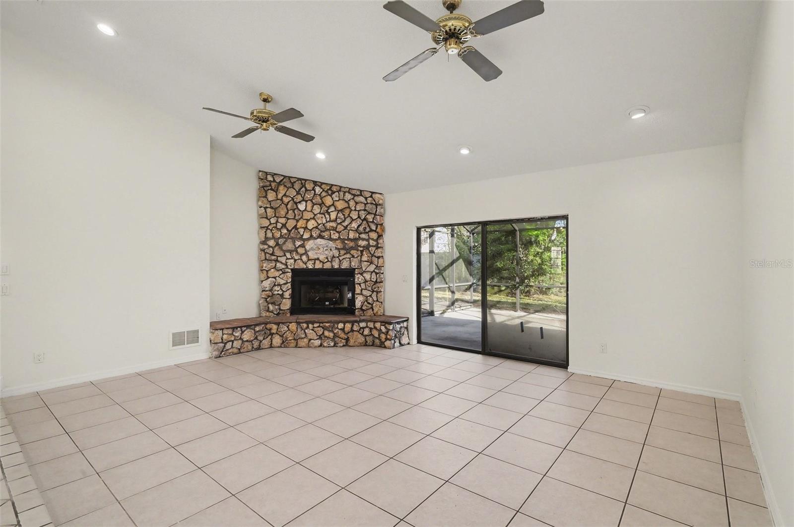 SOUTHWEST QUADRANT PH 01-04 - Residential