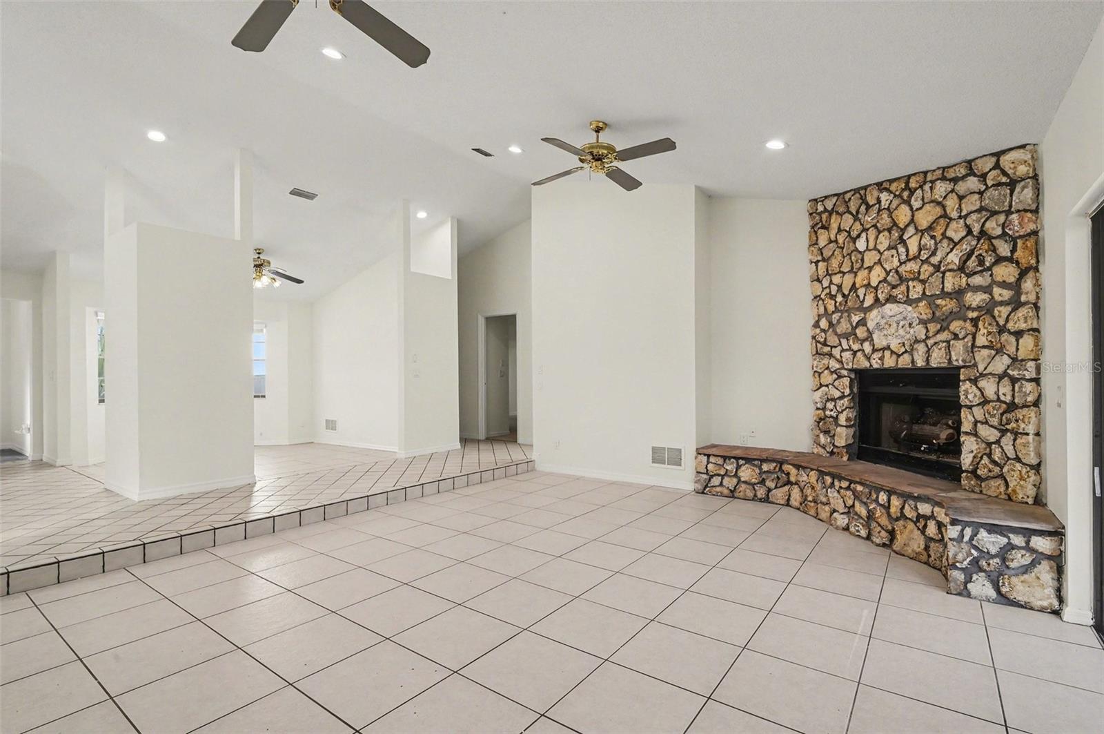 SOUTHWEST QUADRANT PH 01-04 - Residential