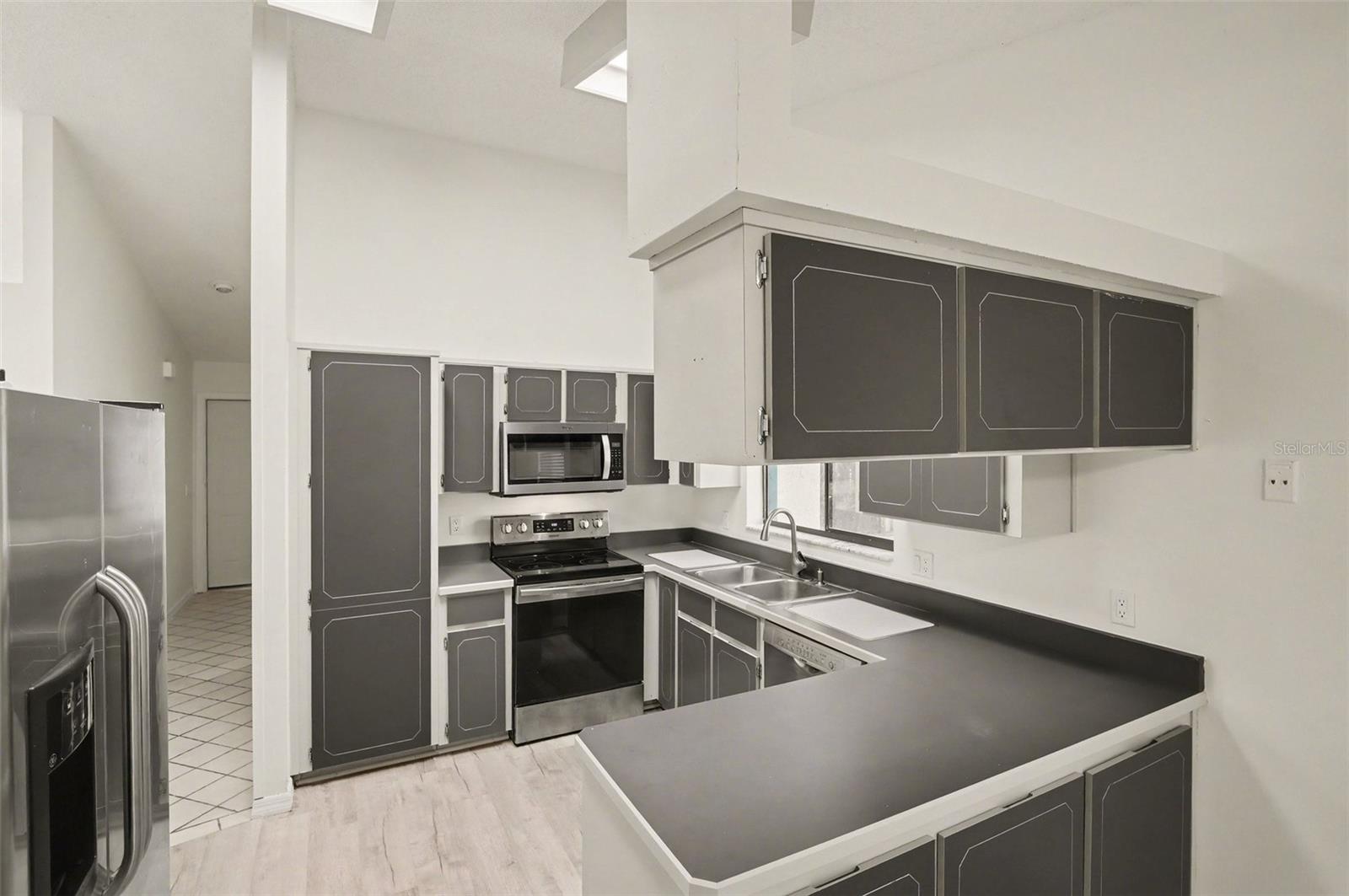 SOUTHWEST QUADRANT PH 01-04 - Residential