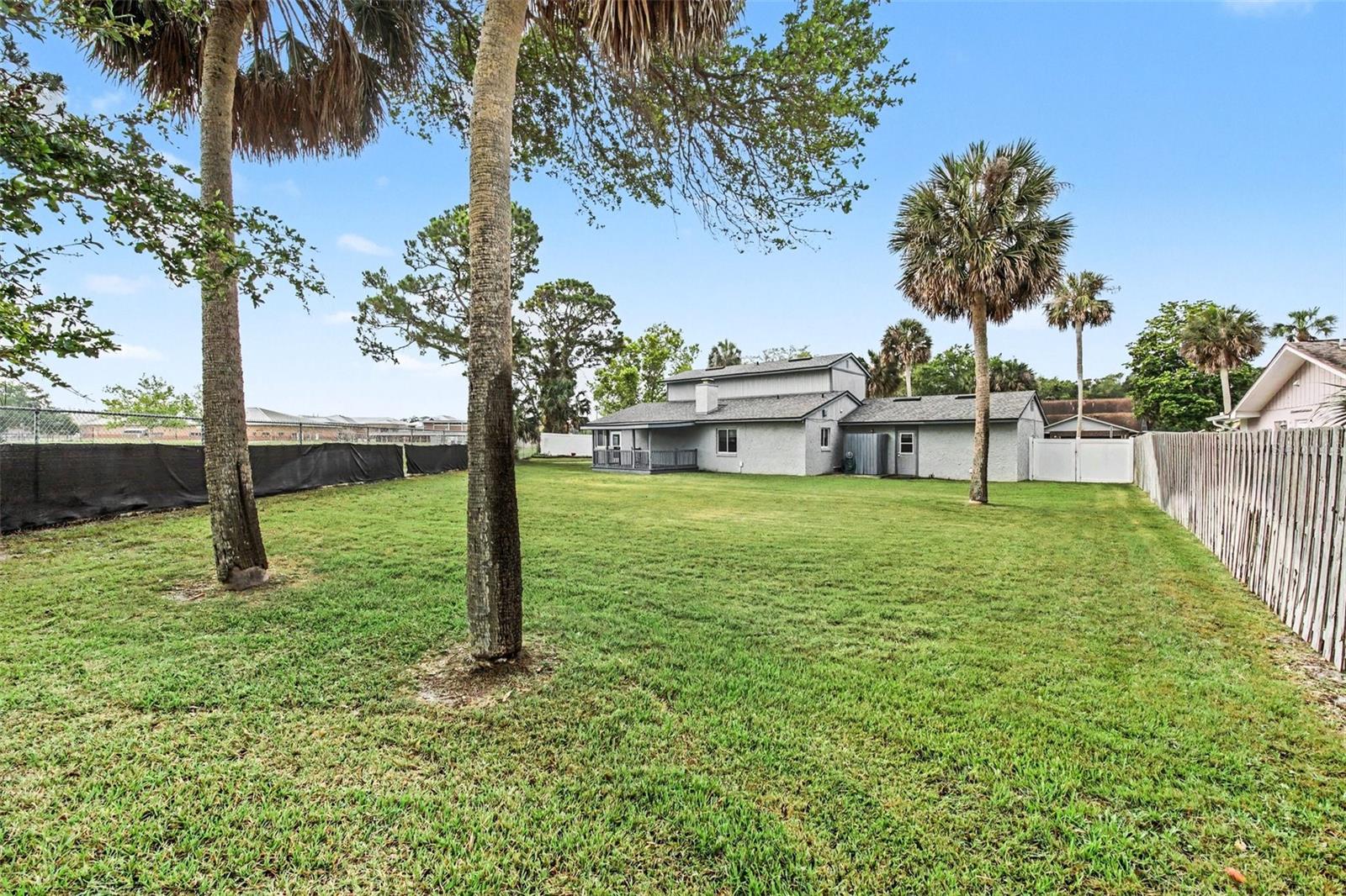 NORTHBROOK UNIT 01 - Residential