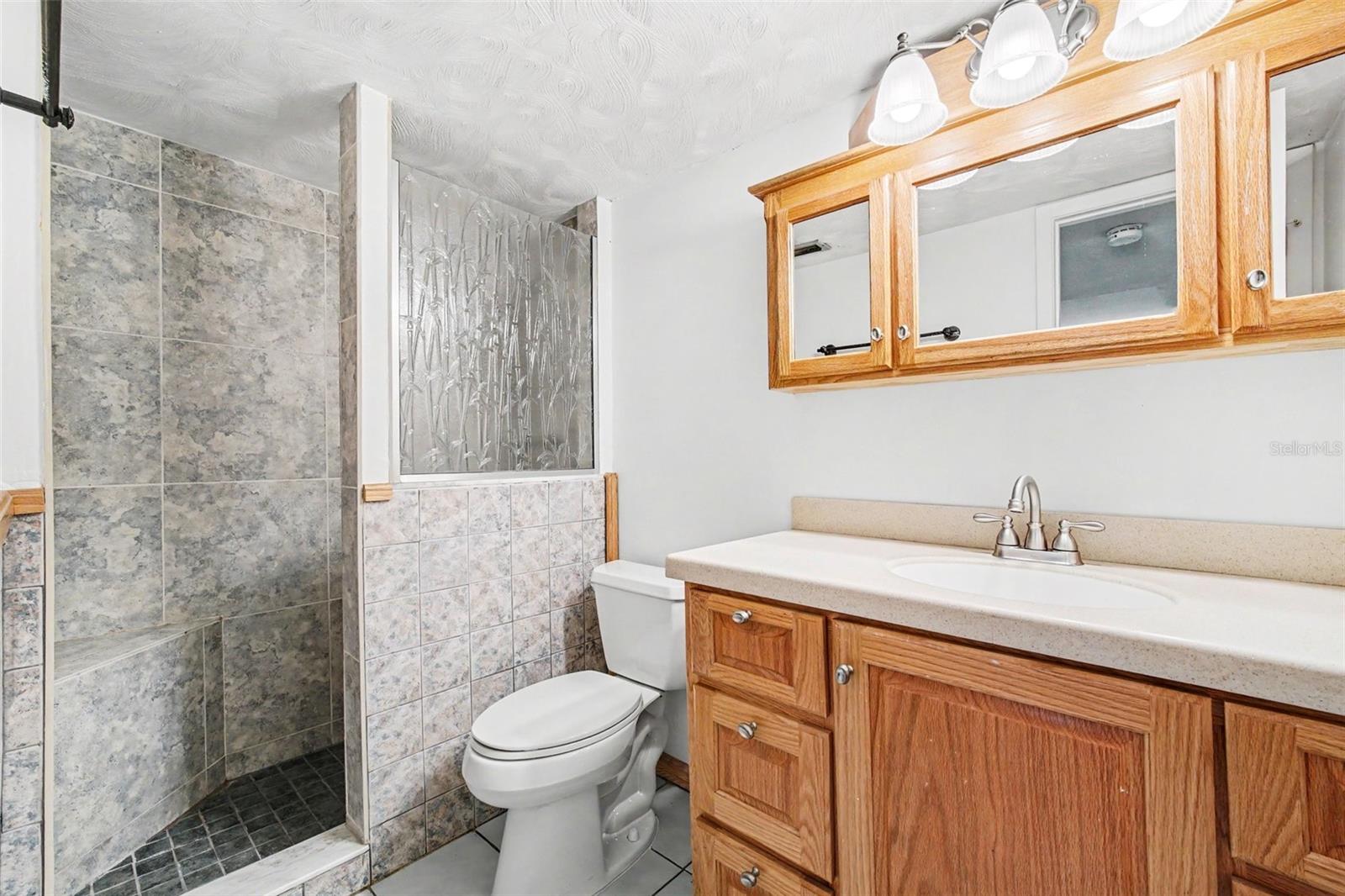 NORTHBROOK UNIT 01 - Residential