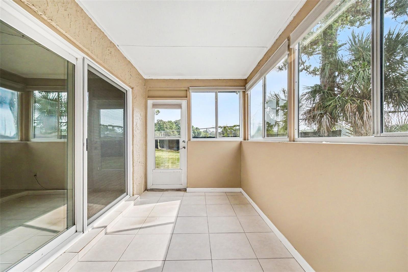 NORTHBROOK UNIT 01 - Residential