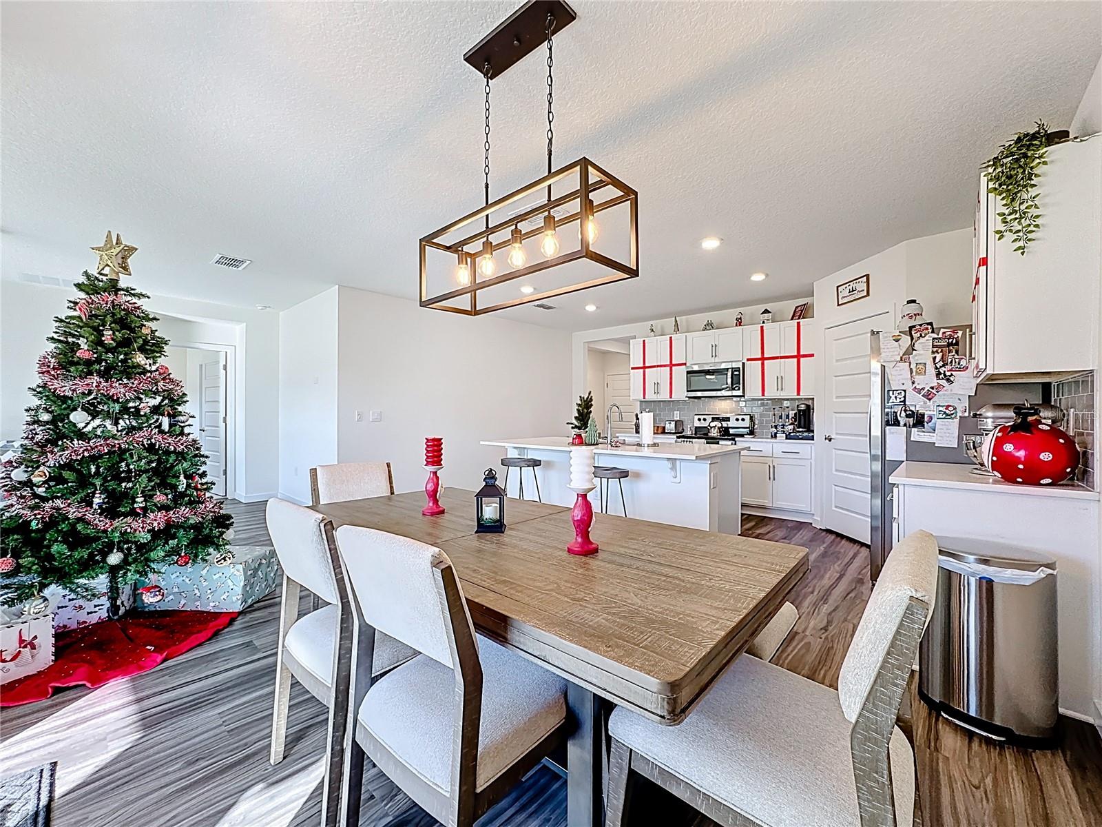 SUMMERLY - Residential