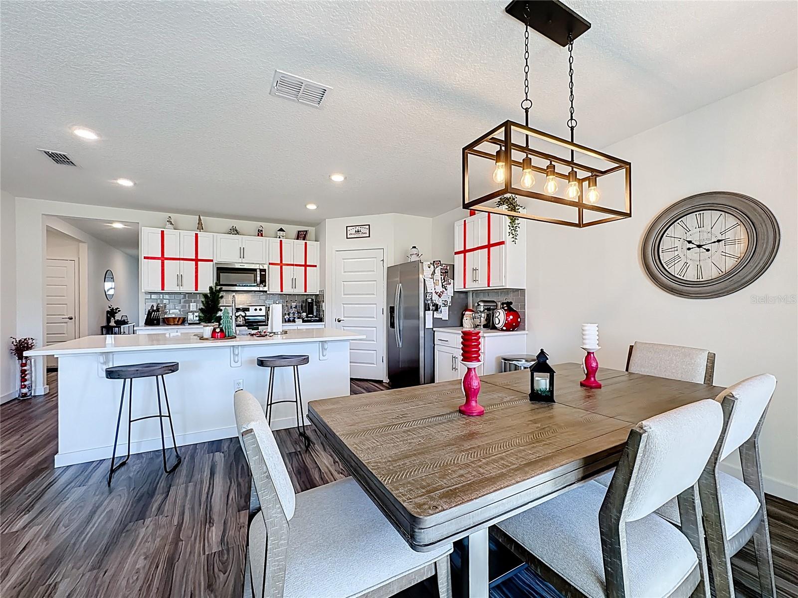 SUMMERLY - Residential