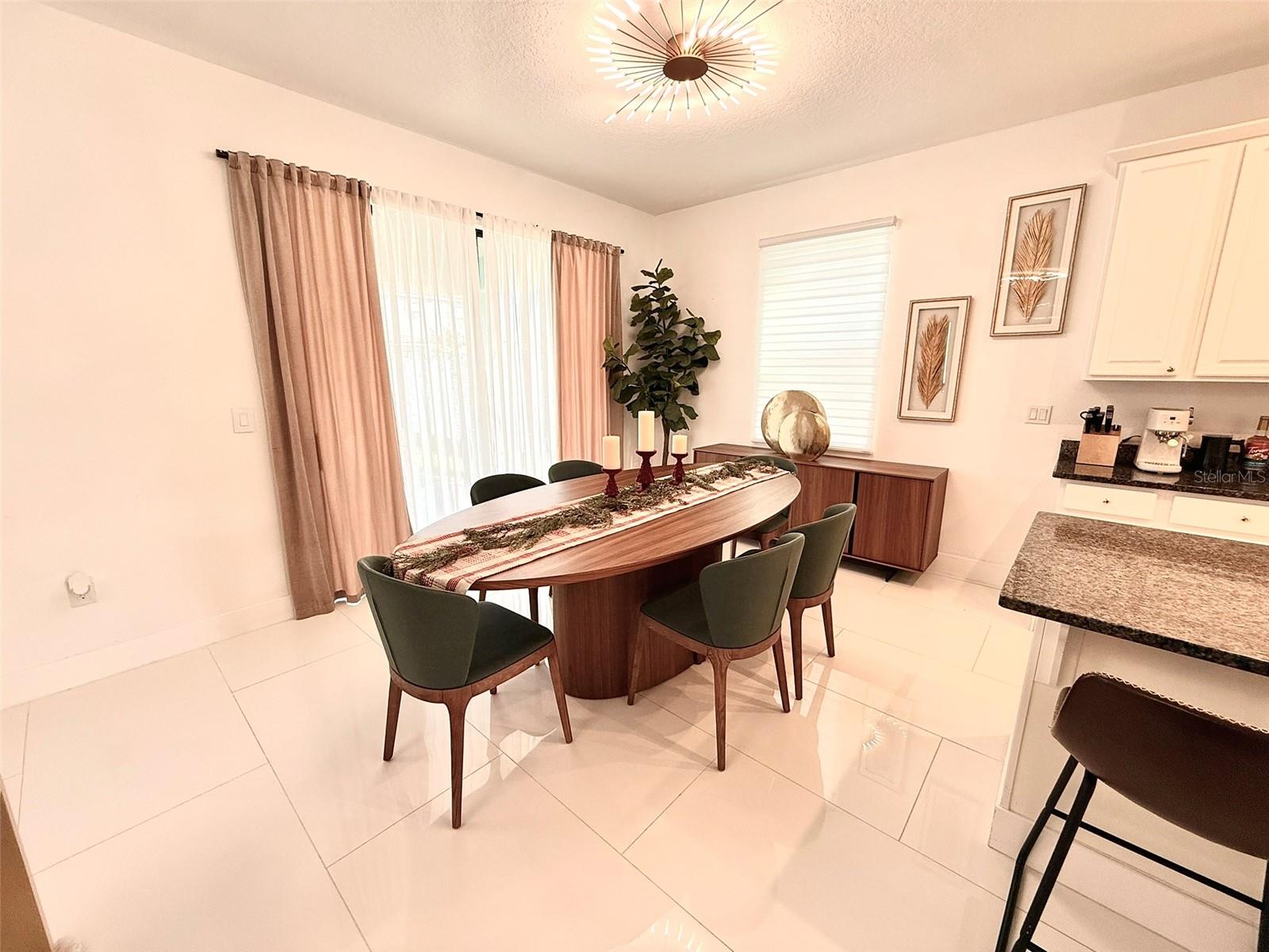 TAPESTRY PH 5 - Residential