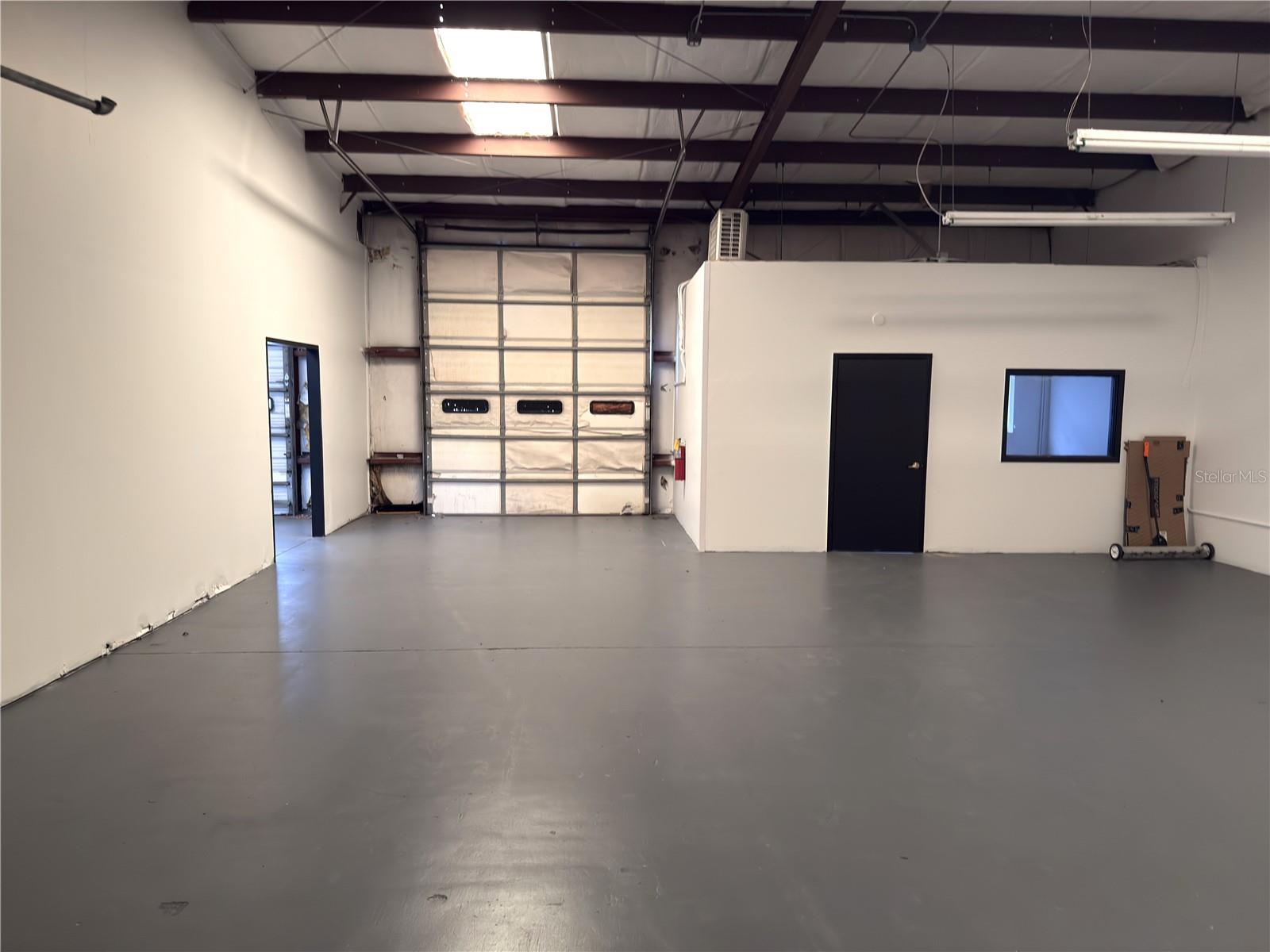 1775 INDUST PARK - Commercial Lease