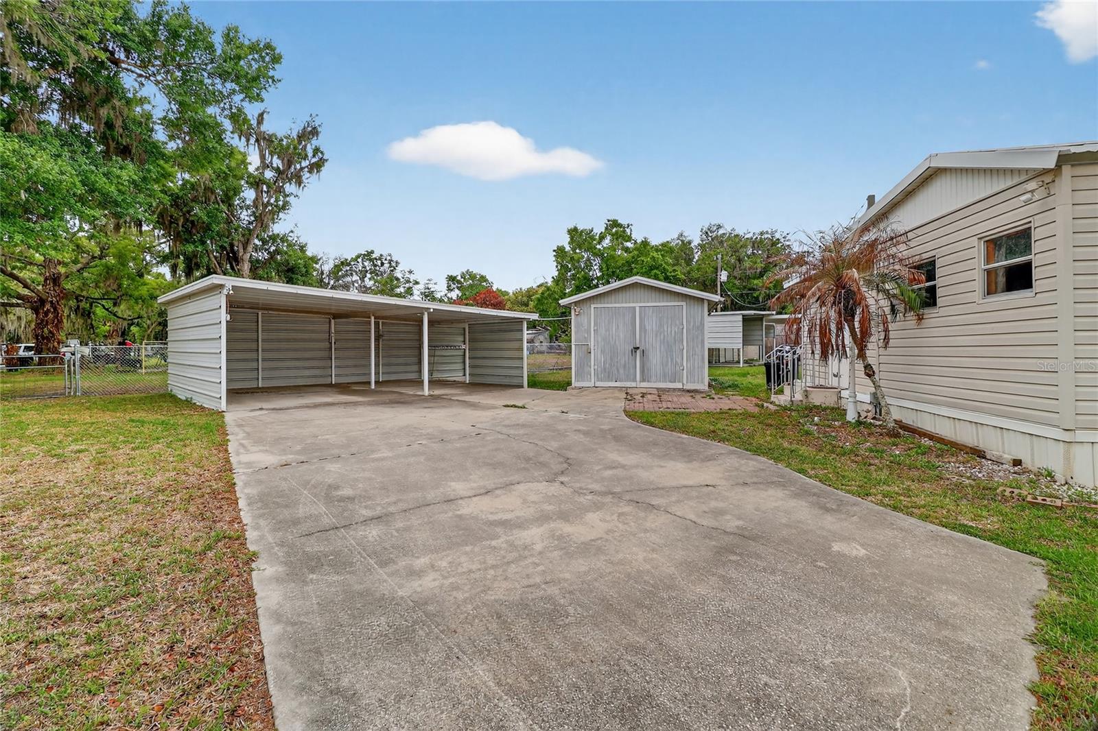 LEISURE ACRES - Residential