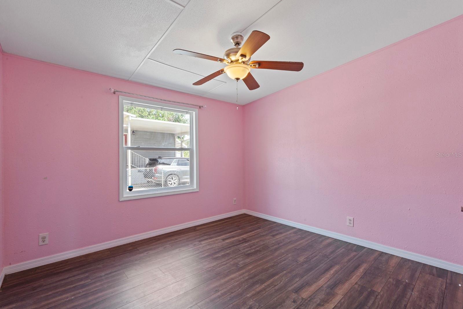 ACREAGE - Residential