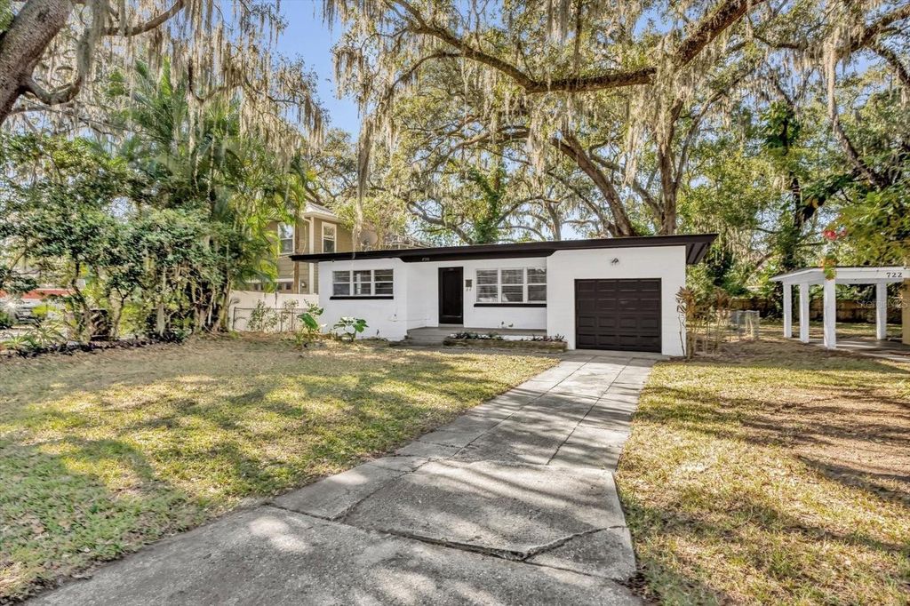 Photo of 730 S Mills Avenue, Orlando, FL 32801 (MLS # O6378030)