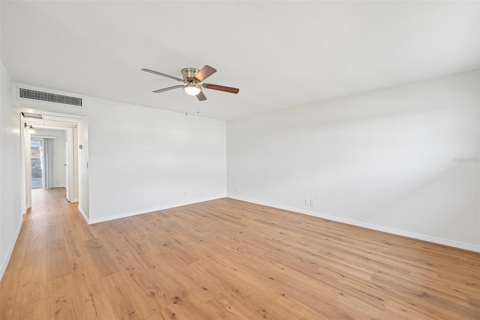 202 BEDFORD TRAIL 109, SUN CITY CENTER, FL, 33573 1 202 BEDFORD TRAIL 109