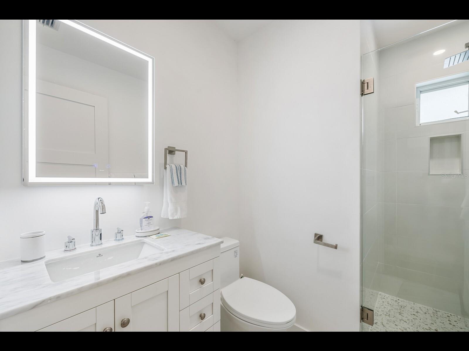 ACREAGE & UNREC - Residential