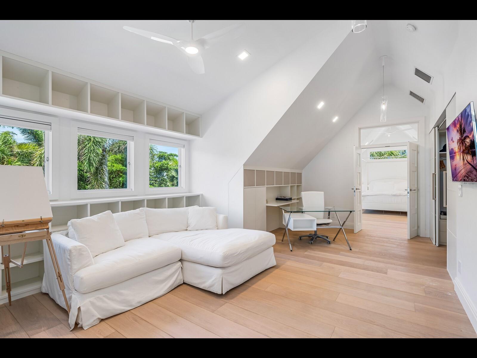 ACREAGE & UNREC - Residential