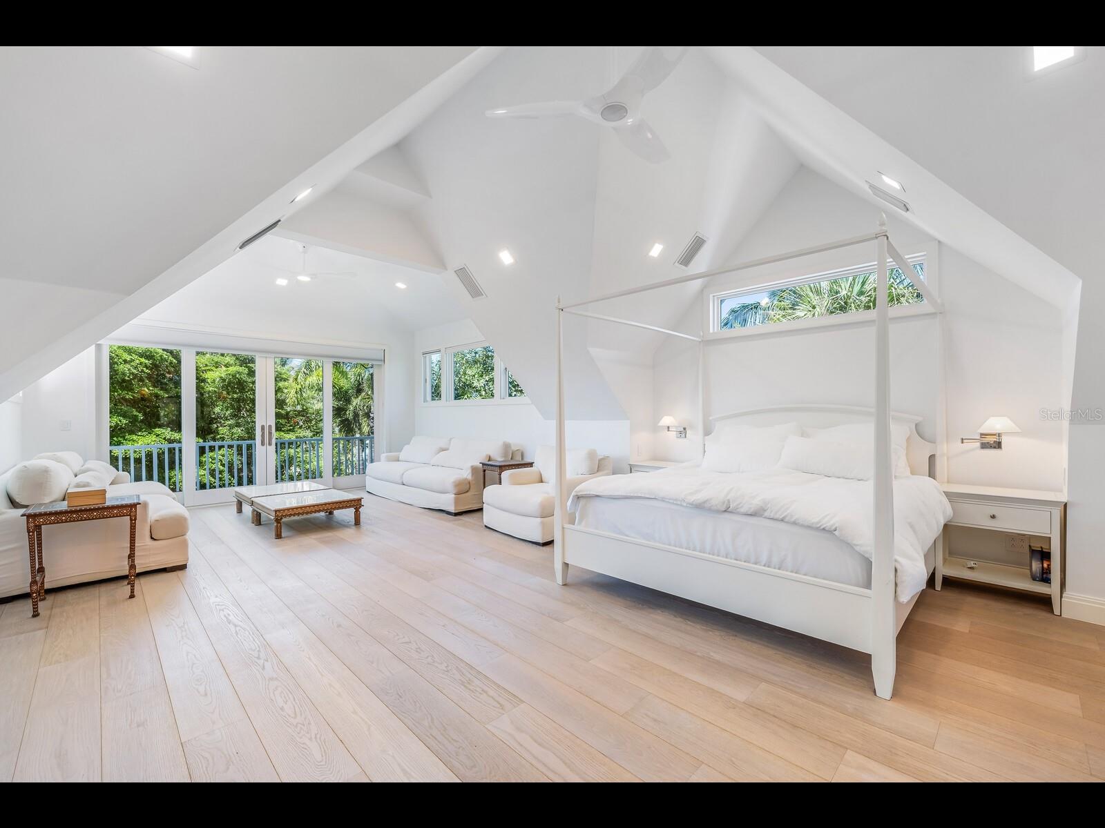 ACREAGE & UNREC - Residential