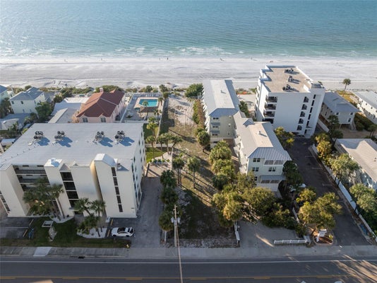 1306 GULF BLVD, INDIAN ROCKS BEACH, FL 33785 - Image feeb1bb9205bd865005f269371ebbdbe/67964436