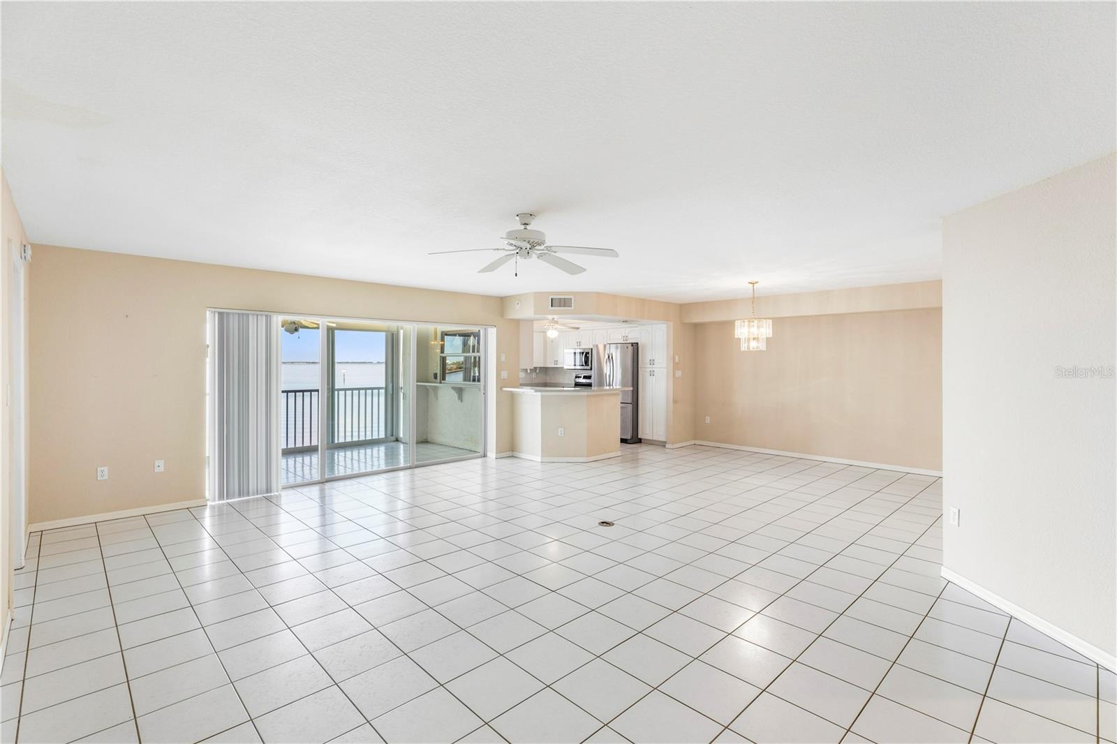 STARBOARD POINT PH 01 BLDG 03 - Residential