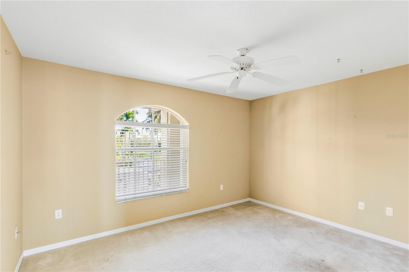 STARBOARD POINT PH 01 BLDG 03 - Residential