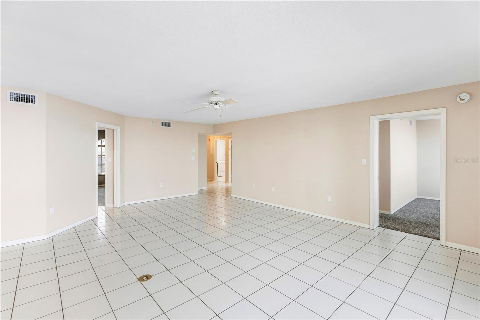 STARBOARD POINT PH 01 BLDG 03 - Residential