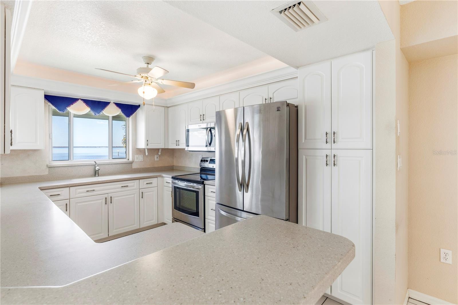 STARBOARD POINT PH 01 BLDG 03 - Residential