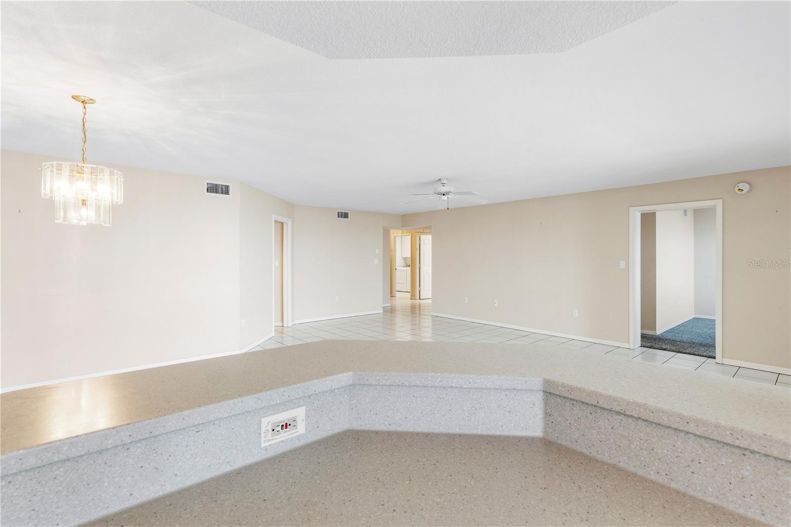 STARBOARD POINT PH 01 BLDG 03 - Residential