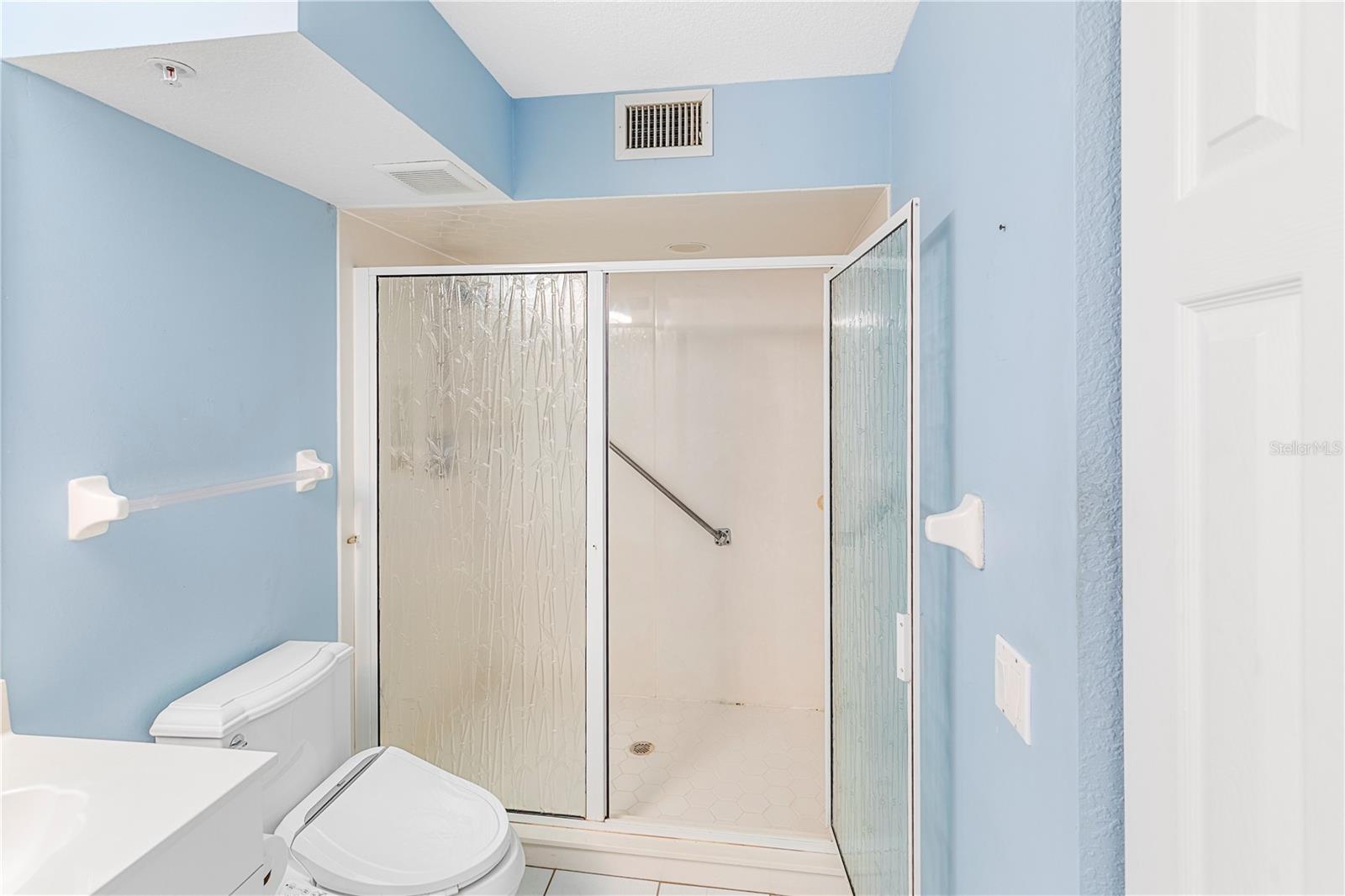 STARBOARD POINT PH 01 BLDG 03 - Residential
