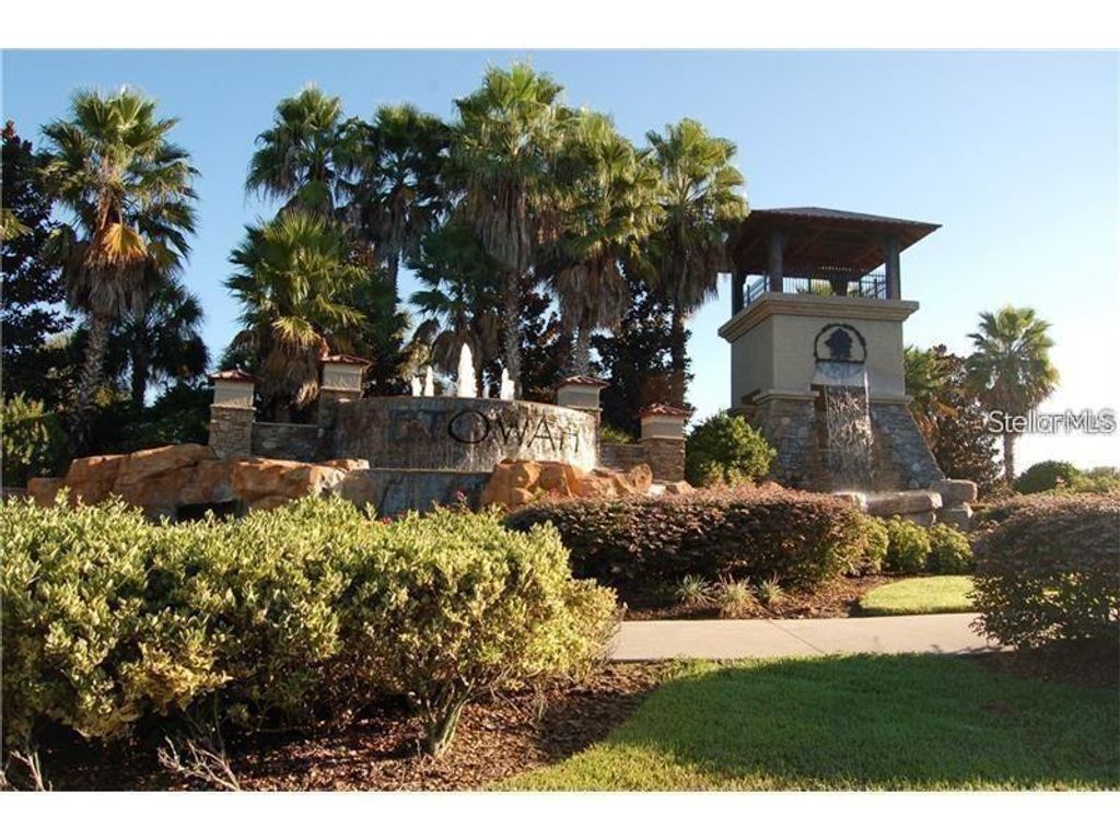 Photo of 3212 Bayou Lane, Tavares, FL 32778 (MLS # G5104268)