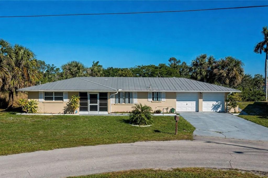 Photo of 2820 Marlin Place, Punta Gorda, FL 33950 (MLS # C7517645)