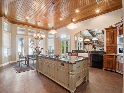 Tiny photo for 1490 Lakeshore Drive, Mount Dora, FL 32757 (MLS # O6387521)