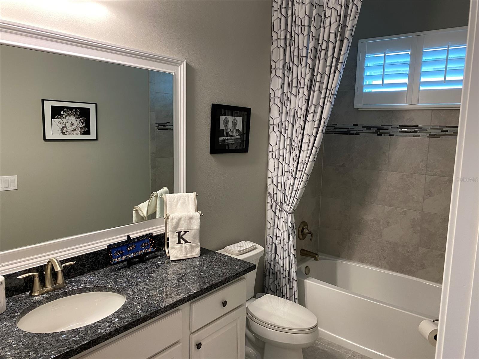 Portofino Gardens Ph 1 - Residential