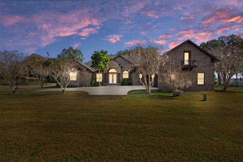 Photo of 4300 Timberlane Road, Lake Wales, FL 33898 (MLS # TB8466414)