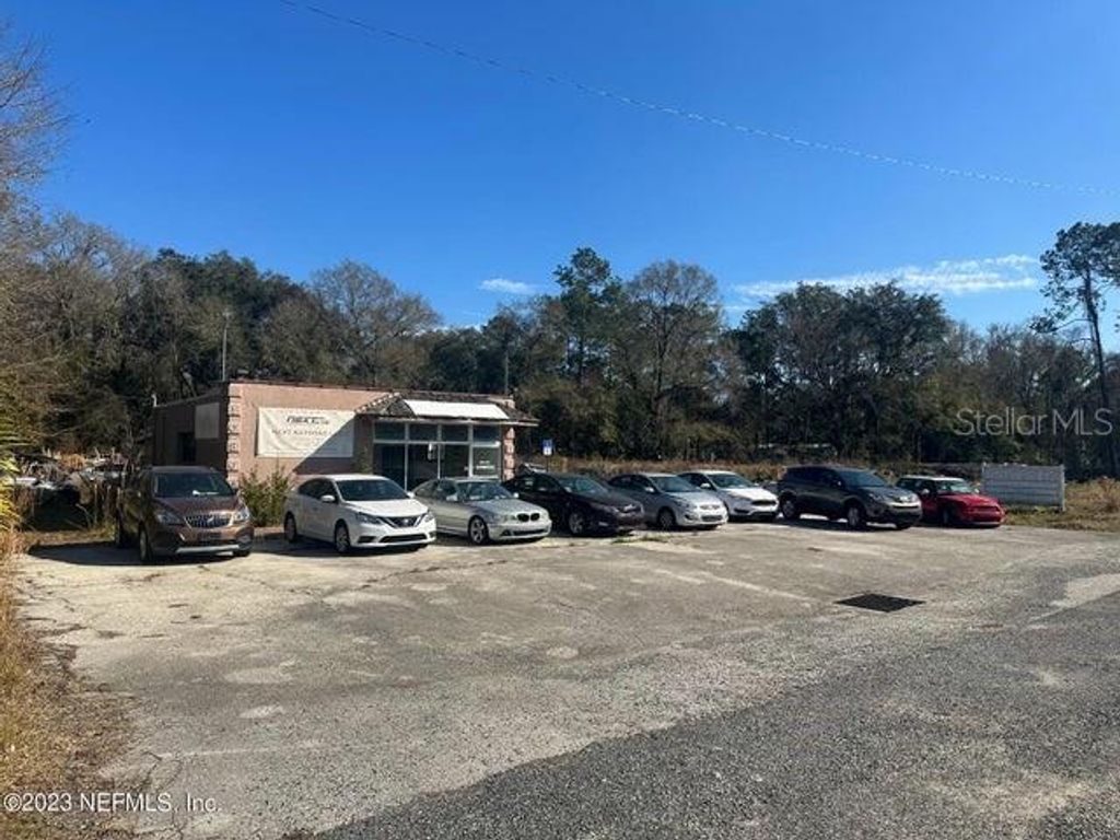 Photo of 1086 N Highway 17, Palatka, FL 32177 (MLS # FC313549)