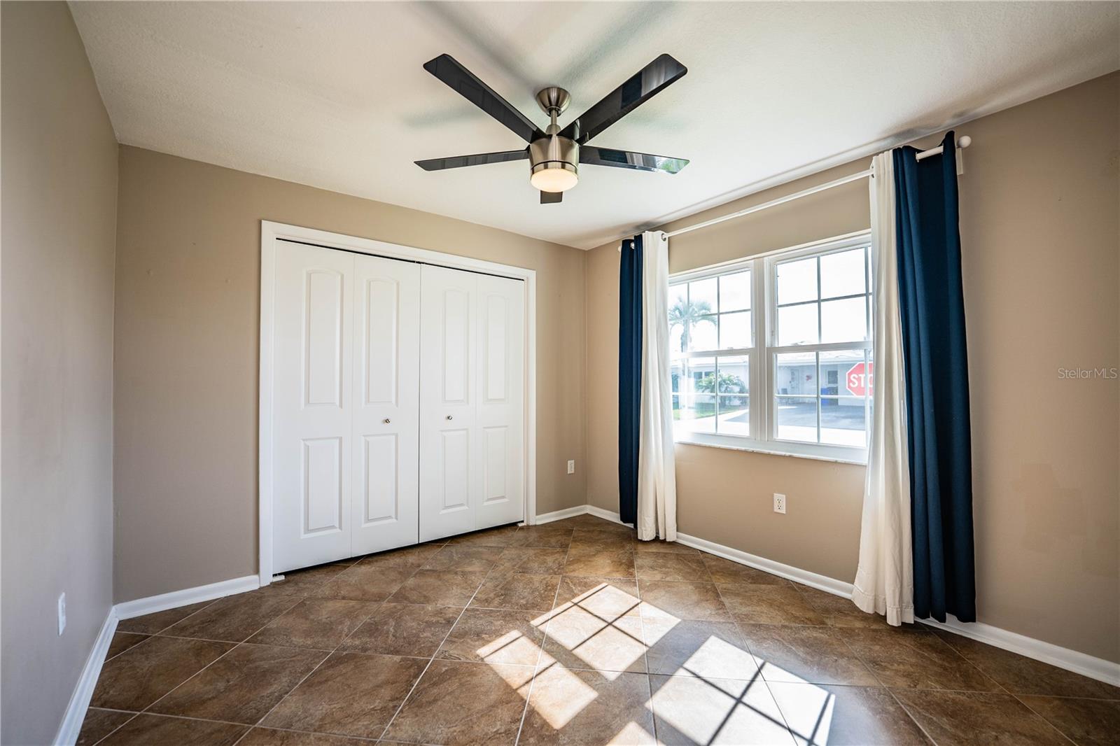 IMPERIAL SOUTHGATE VILLAS SEC 03 - Residential