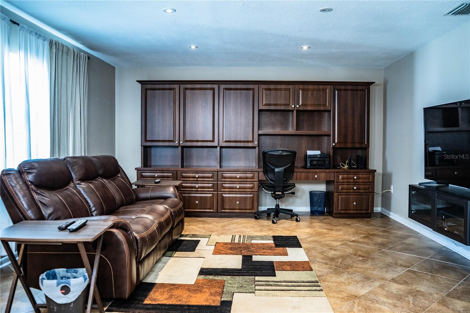 IMPERIAL SOUTHGATE VILLAS SEC 03 - Residential