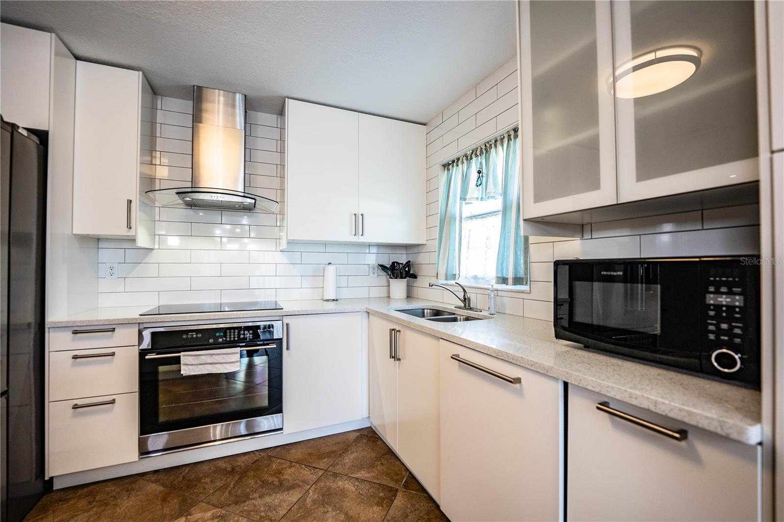 IMPERIAL SOUTHGATE VILLAS SEC 03 - Residential