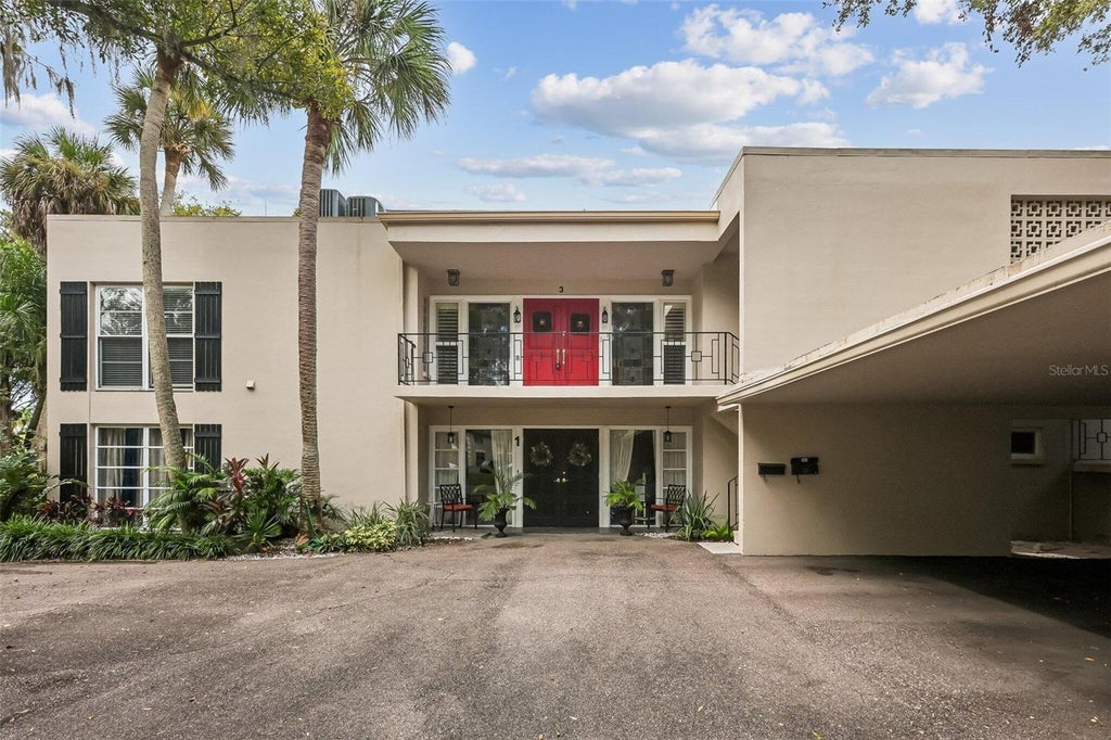 Photo of 3 Country Club Drive #3, Largo, FL 33771 (MLS # O6446470)