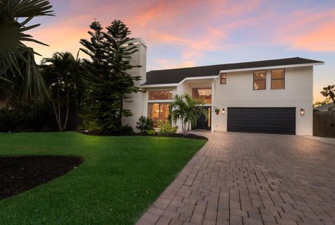 1932 BAYWOOD TERRACE SARASOTA FL 34231