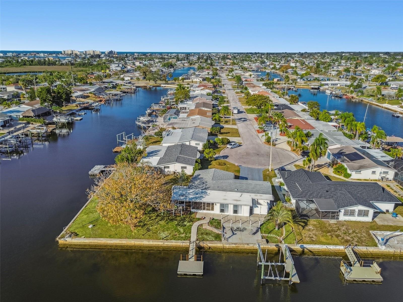 LEISURE BEACH - Residential