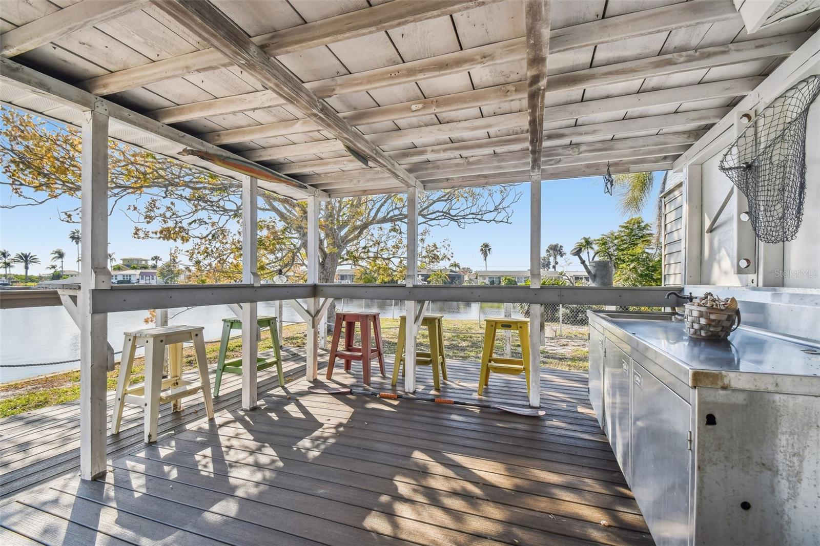 LEISURE BEACH - Residential