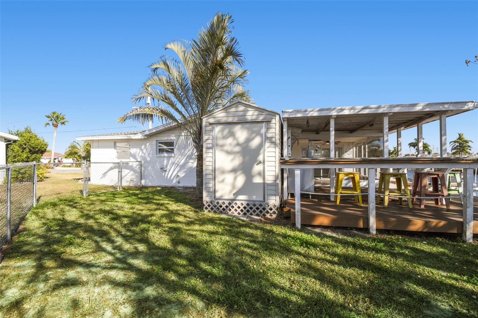 LEISURE BEACH - Residential