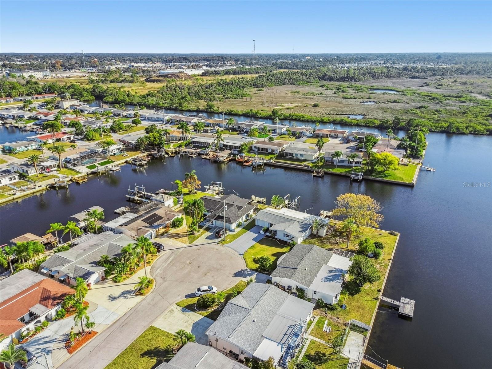 LEISURE BEACH - Residential