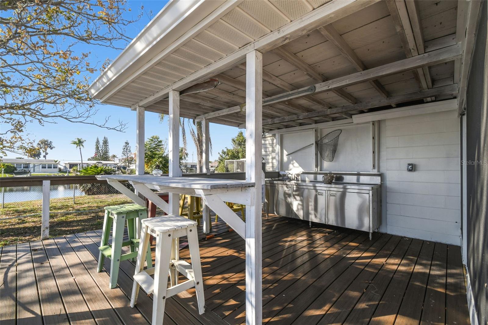 LEISURE BEACH - Residential