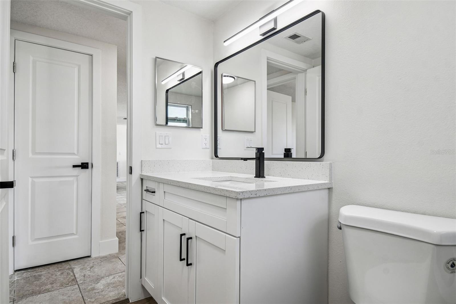 LEISURE BEACH - Residential