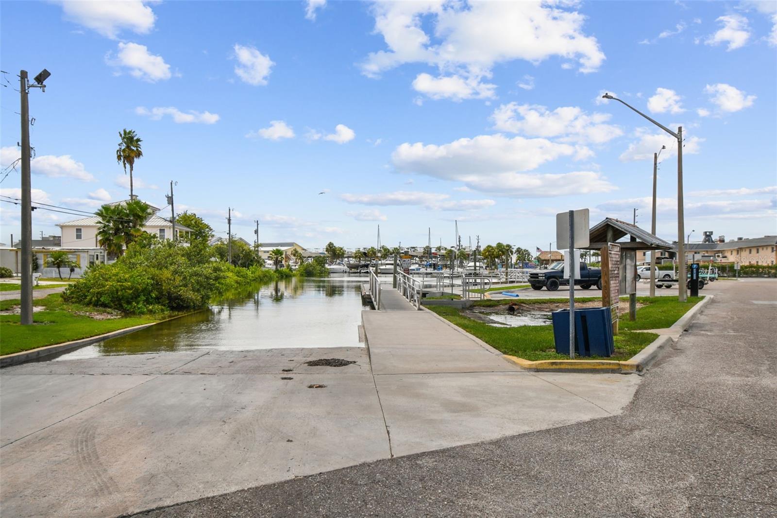 LEISURE BEACH - Residential