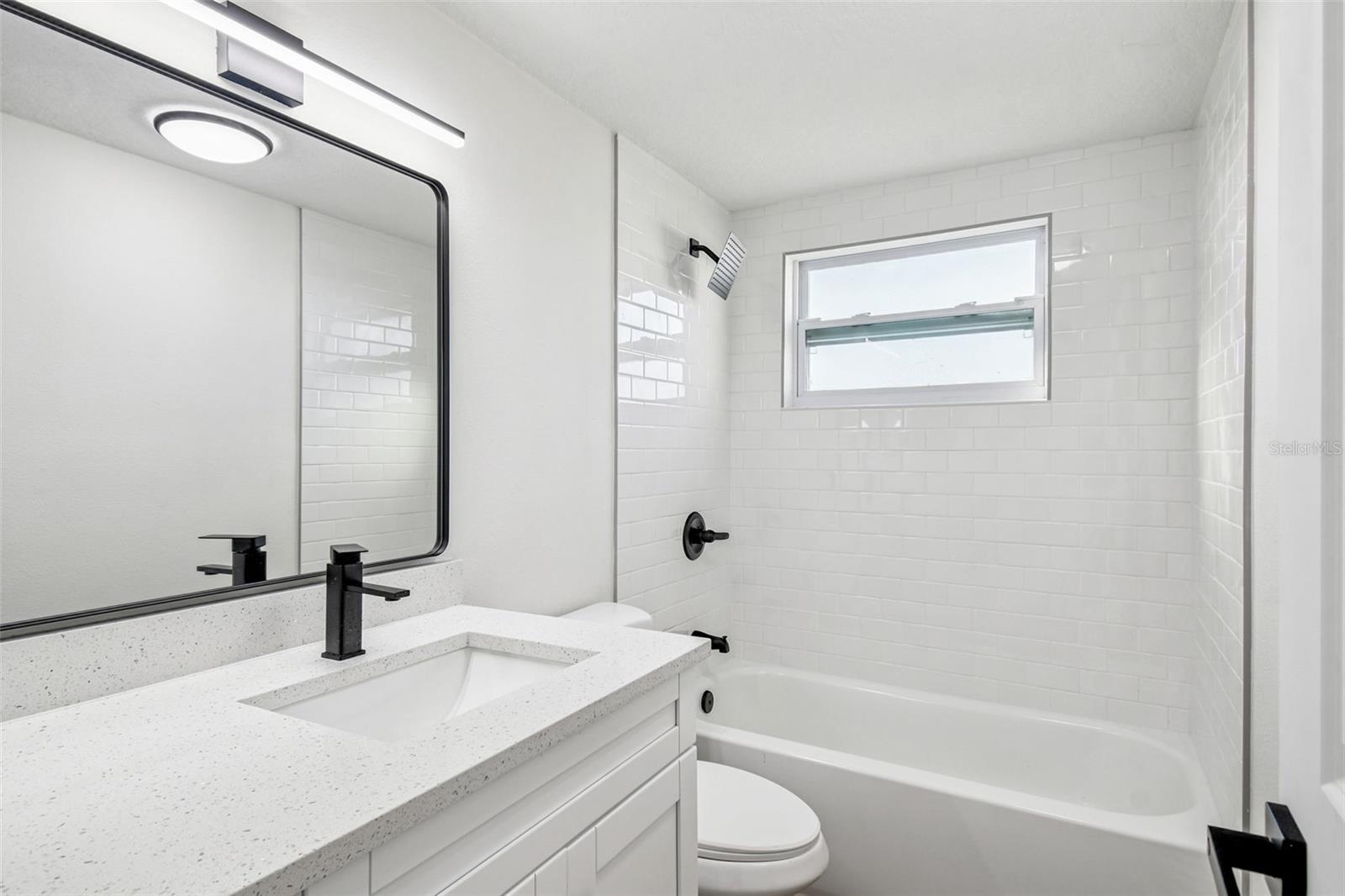 LEISURE BEACH - Residential